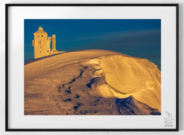 Plakat Śnieżne Kotły Pustynne w Karkonoszach zimą od Jelenia Jest SPOKO