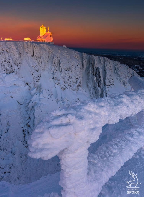 Śnieżne Kotły Rozświetlone by Jelenia Jest SPOKO