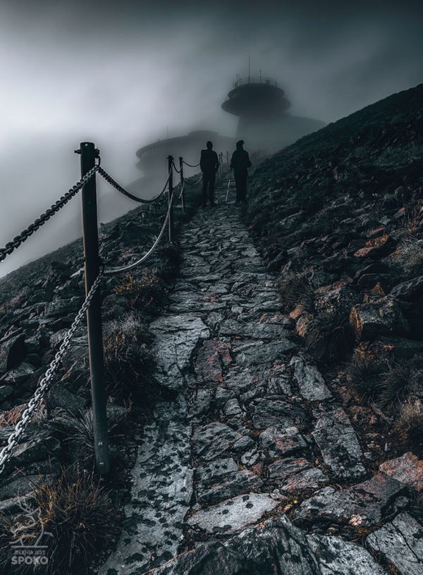 ŚNIEŻKA Międzygalaktyczne rozmowy plakat od Jelenia jest SPOKO_full