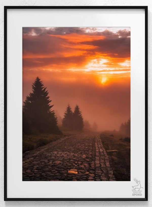 Karkonoskie Szlaki Gdy opadnie kurtyna plakat od Jelenia jest SPOKO_wiz