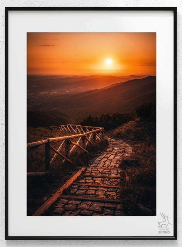 Kocioł Łomniczki ozłocony plakat od Jelenia jest SPOKO_wiz