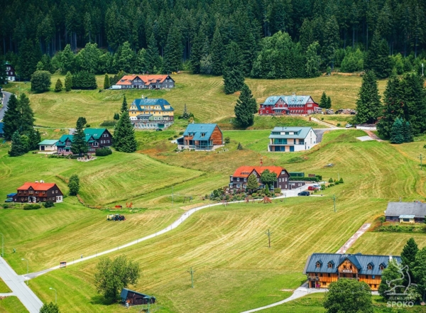 Pec pod Śnieżką Harmonia plakat od Jelenia jest SPOKO_full