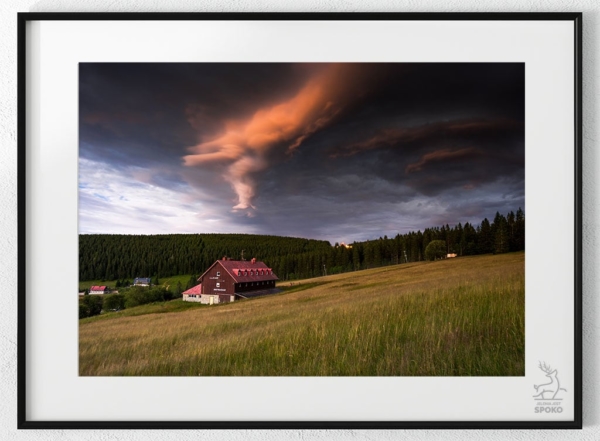 SCHRONISKO Ręka boska 3 plakat od Jelenia jest SPOKO_wiz
