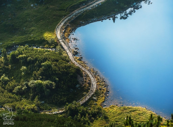 SCHRONISKO Samotnia Lazurowe wybrzeże plakat od Jelenia jest SPOKO_full SCHRONISKO Samotnia Lazurowe wybrzeże plakat od Jelenia jest SPOKO_full