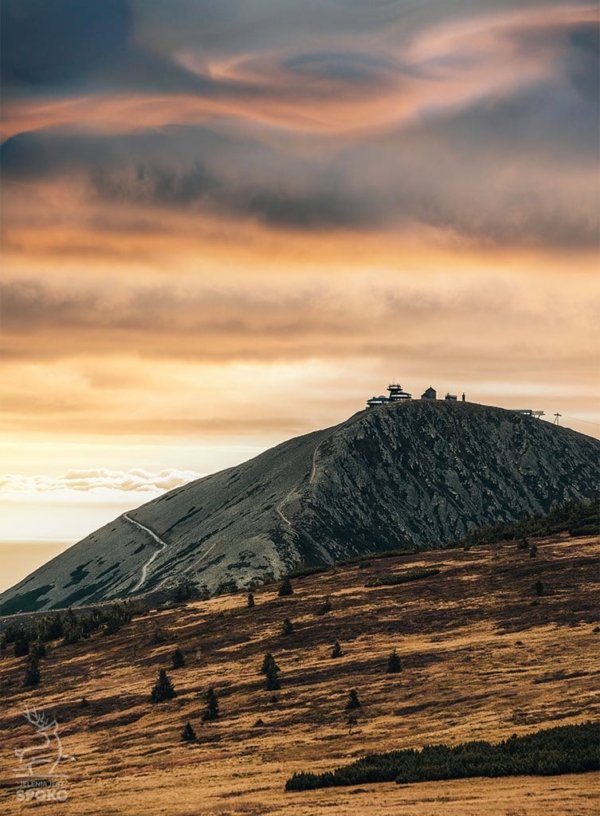 ŚNIEŻKA Portal plakat od Jelenia jest SPOKO_full