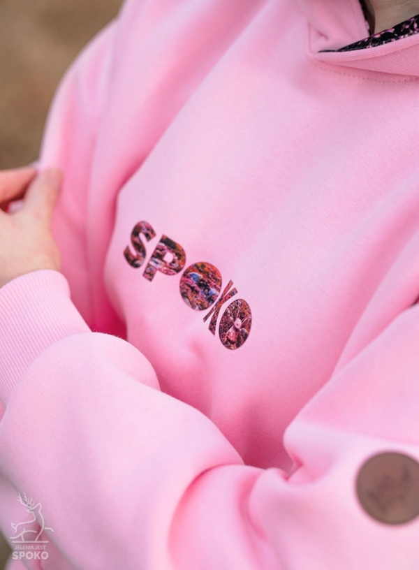 Różowa Bluza SPOKO z motywem karkonoskich wrzosów od Jelenia jest SPOKO