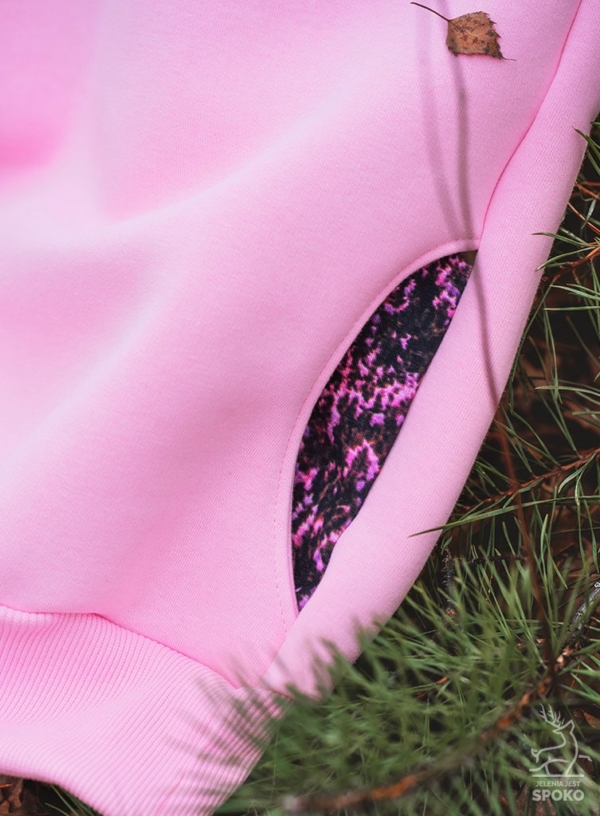 Różowa Bluza SPOKO z motywem karkonoskich wrzosów od Jelenia jest SPOKO