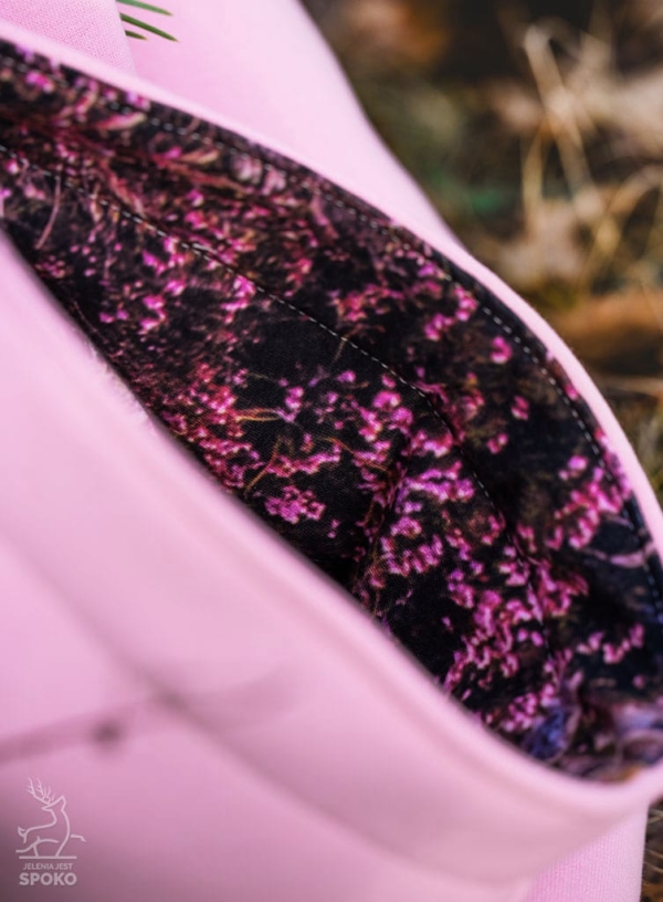 Różowa Bluza SPOKO z motywem karkonoskich wrzosów od Jelenia jest SPOKO