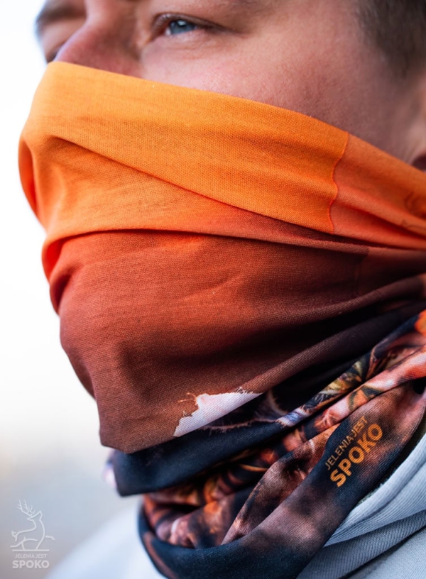 Komin wielofunkcyjny Sasanka od Jelenia jest SPOKO