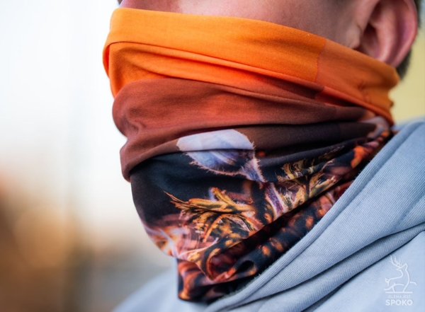 Komin wielofunkcyjny Sasanka od Jelenia jest SPOKO