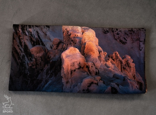 Komin wielofunkcyjny Śnieżne Kotły od Jelenia jest SPOKO