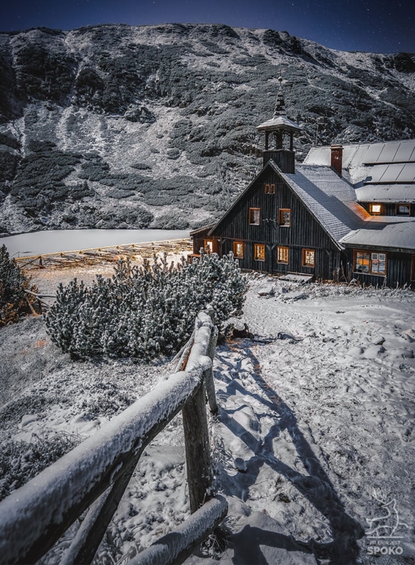 SAMOTNIA Pierwszy Śnieg_full