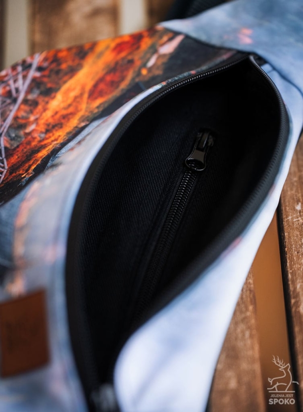 Nerka saszetka Samotnia Jesienna od Jelenia jest SPOKO