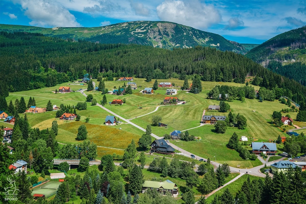 Pec pod Śnieżką od Jelenia jest SPOKO Pec pod Śnieżką od Jelenia jest SPOKO
